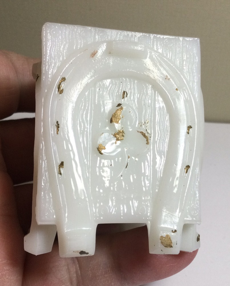 ANTIQUE EAPG UNKNOWN MFG. MILK GLASS HORSESHOE & CLOVER TOOTHPICK HOLDER