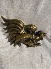 Vintage Pair Rooster Cocks Fighting Wall Hanging Decor Rustic Art Cast Aluminum