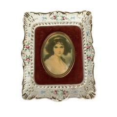 Vintage A Cameo Creation Hubak Lady by Unknown Artist Porcelain Frame Japan READ