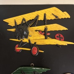 1975 – SEXTON Homco Airplanes Cast Metal Wall Art Decor Set of 2 Planes Vintage