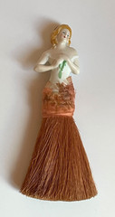 Vintage 1920s Porcelain Half Doll Brush/Whisk, 8.25″ Tall, Maker Unknown