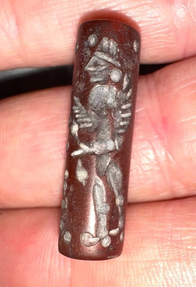 Ancient Carnelian Near Eastern Intaglio Roll Style Not Authentic (o)