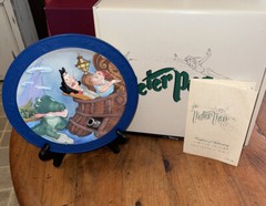 Disney 😊 Peter Pan Croc 3D Relief Plate It’s the Croc Tic-Toc-Tic-Toc