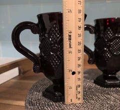Avon 1876 Cape Cod Ruby Red Glass Footed Mug Set Of 4 Coffee Tea Beautiful 🌹