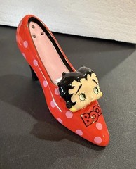 Betty Boop Lot Of 2 – 2003 Biker Girl Bobble Head Motorcycle & Shoe Salt Shaker