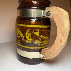 Vintage 1975 Sea World Souvenir Brown Glass Barrel Mug Wood Handle