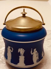 Wedgwood Jasperware Biscuit Barrel Antique Classic Edwardian Dark Blue EPNS Lid