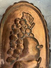 Vintage Copper Mold with Hanger 12 x 6 in Fruit Pattern