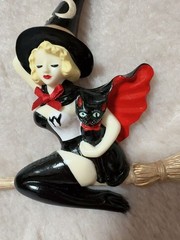 Lady Weird Object Night Cat Figure Mysterious Gothic Spooky Decorative Fantasy