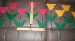 10 HANDMADE WOODEN TULIPS RED YELLOW SOLD AS IS