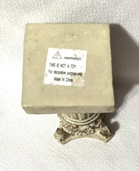 MINIATURE VINTAGE PEDESTAL DISPLAY STAND FOR SMALL KNICK KNACKS 4.5″ X 2.5″