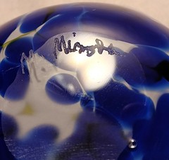 KIWI GREEN seattle studio art glass bowl vtg melissa misoda blue sculpture nut