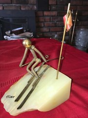 VTG John DeMott Signed Metal BRASS Downhill Skier Sculpture Quartz Base 8¾” Tall