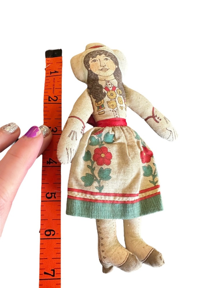 Vintage Annie Oakley Cloth Doll 1970s Toy Western Cowgirl Prairie Room Decor