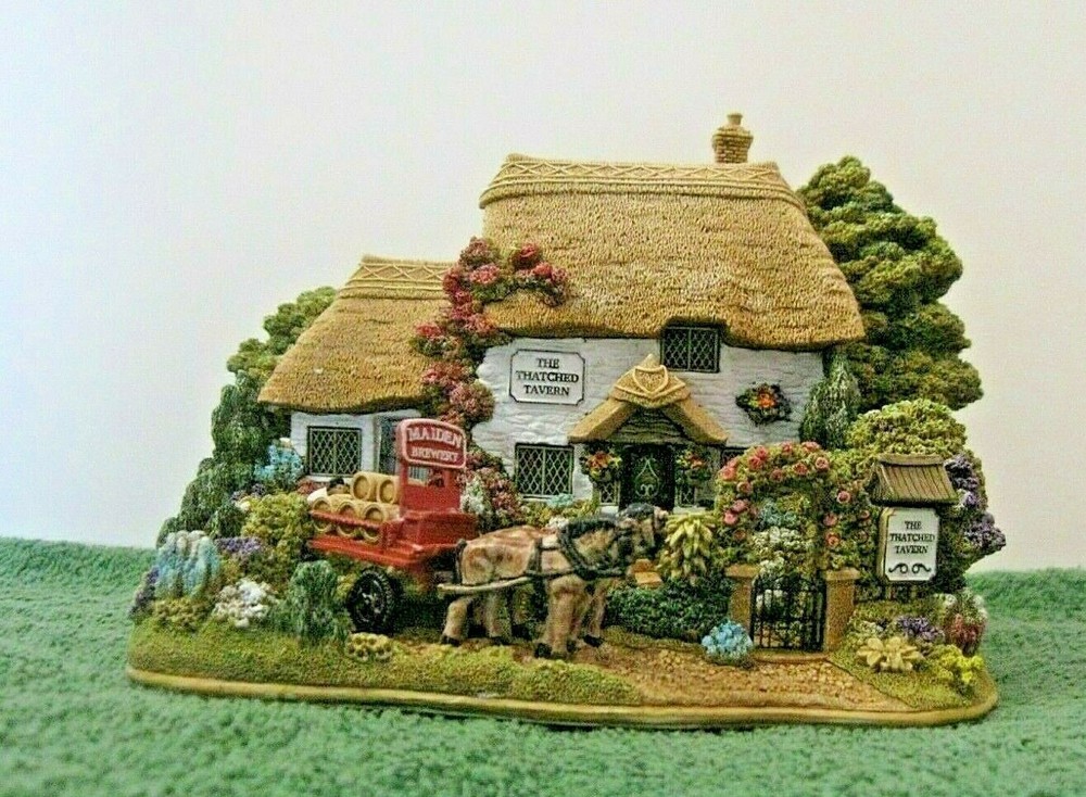 Lilliput Lane Roll Out The Barre. Mint in original box with a deed.