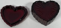 Vintage Avon 1876 Cape Cod Ruby Red Glass Heart Shaped Trinket Box Original Box