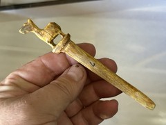 AMAZING PRE-COLUMBIAN LLAMA EFFIGY VOMIT STICK / HAIRPIN FROM PERU MOTLEY COA