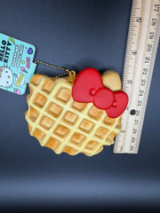 SANRIO Hamee HelloKitty Waffle Squishy Dangler Gold Ball Chain NWT 3 in.