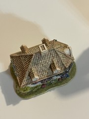 Vintage Lilliput Lane 1995 Vanbrugh Lodge with Deed Signed English Village Piece