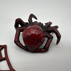 Neil Eyre Red Spider Tarantula Fly Web Halloween Figurine