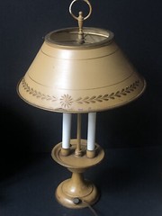 RARE! Vintage TOLE GOLD Tan Florentine Metal LAMP *Bouillotte Toleware Antique