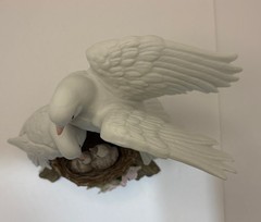 Homco Classic Porcelain Nature’s Promise 1993 Bird Figurine Home Interiors 9192