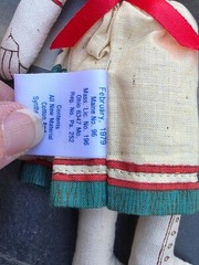 Vintage 1979 Hallmark Famous American Fabric cloth Doll -Annie Oakley 6”