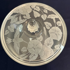 Vintage Avon Lead Crystal HUMMINGBIRD Pedestal Candy Dish with Lid