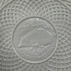 Belleek Christmas 9inch Plate Dish Fine Porcelain 1980 The Hedgehog Ireland VTG