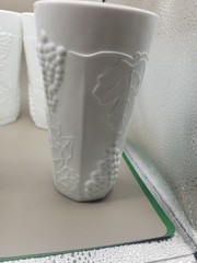 (6)RETRO VINTAGE INDIANA GLASS COLONY HARVEST MILK GLASS EMBOSSED COLLECTABLE