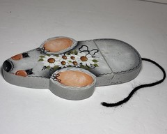 Vintage Folk Art Tole Painted Woood Mouse Recipe Card Holder