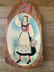 3 Vintage Norwegian Wood Wall Hangings – Bread boards 7” Made In Norway