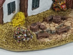 Vintage 1988 Lilliput Lane Crown Inn, Handmade in Cumbria United Kingdom.