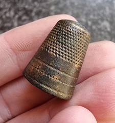 Post Medieval / Georgian Thimble Antique Metal Detecting Find 21x16mm (48)