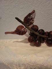 Vintage MCM Hand Blown Purple Amethyst Art Glass Bunch of Grapes
