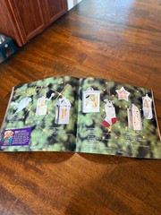 Hallmark Keepsake Ornament Dream Book Lot 2000 & 2009 Collector Catalogs VGC