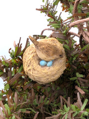 MARJOLEIN BASTIN Hallmark Bird Nest Clip Pair, Blue Eggs Ornaments Vintage, NEW