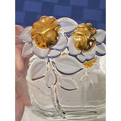 MIKASA GLASS BASKET PLASTIC REMOVABLE HANDLE GOLD ROSES W/FROSTED LEAVES 8″ LONG
