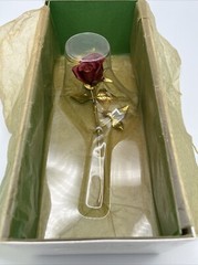 Franklin Mint Forever Rose 8″ Long Original Packaging