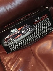 Avon 1932 Auburn Boattail Speedster Ceramic 1983 Brazil w/Box LIMITED