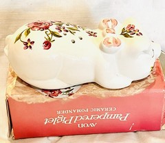 1978 Avon Ceramarte PAMPERED PIGLET Ceramic Pomander NOS in Box No Chips VINTAGE