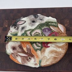 Vintage 1996 Fitz & Floyd – Bunnies in the Garden Patch Plate Ceramic Rabbit’s