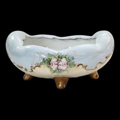 Vtg Porcelain Footed Bowl Hand Painted Roses Germany (Bavaria) Lustre & Gold EC
