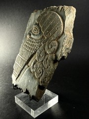 SCARCE, ANCIENT ASSYYRIAN STONE CARVED FRAGMENT DEPICTING RULER CA 1300-900 BCE