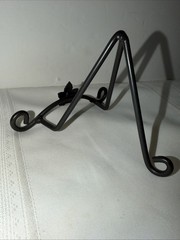 Longaberger Foundry SMALL TABLETOP EASEL Black Wrought Iron