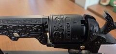 White-Black Decorative Metal Western Revolver Shaped Ornament With Display Stand