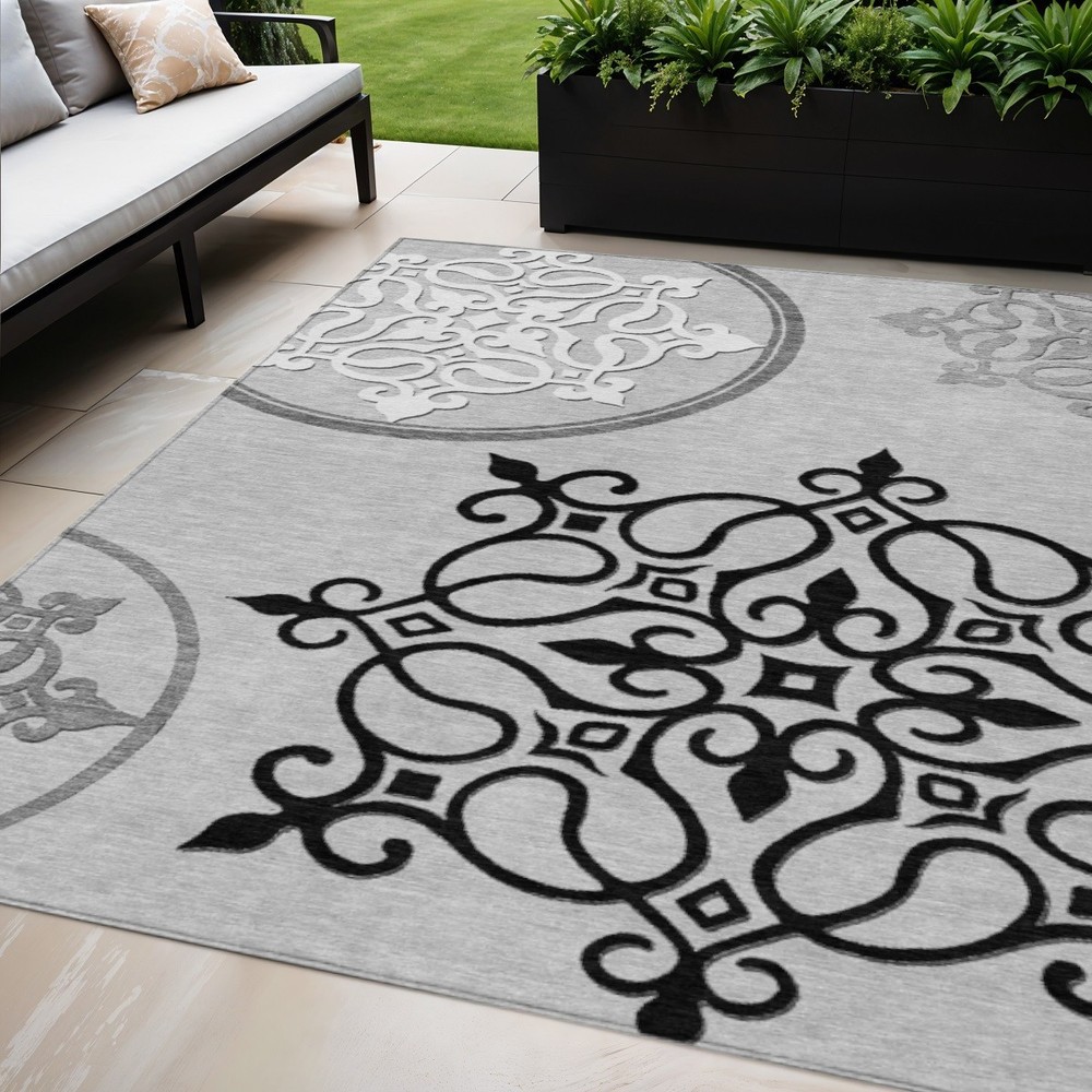 5′ X 8′ Gray Black And White Floral Medallion Washable Rug
