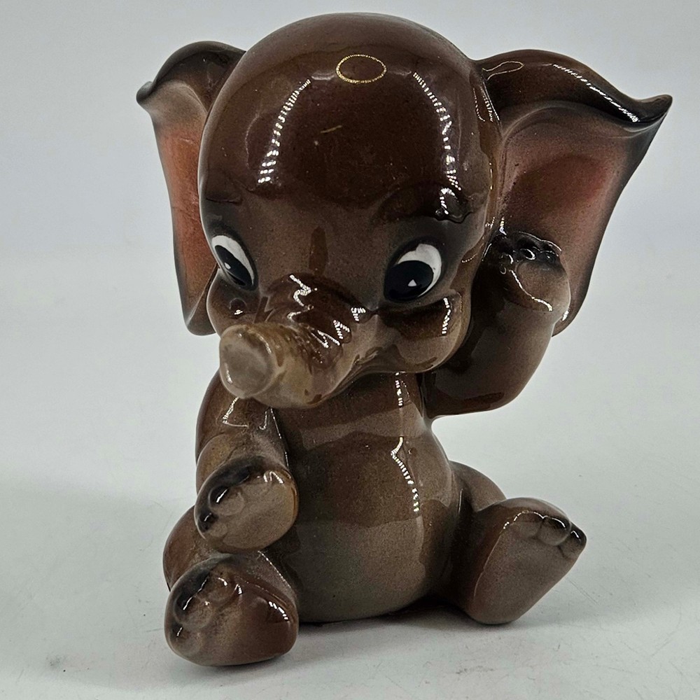 Vintage anthropomorphic baby Elephant Quon Quon Porcelain Figurine 1980’s