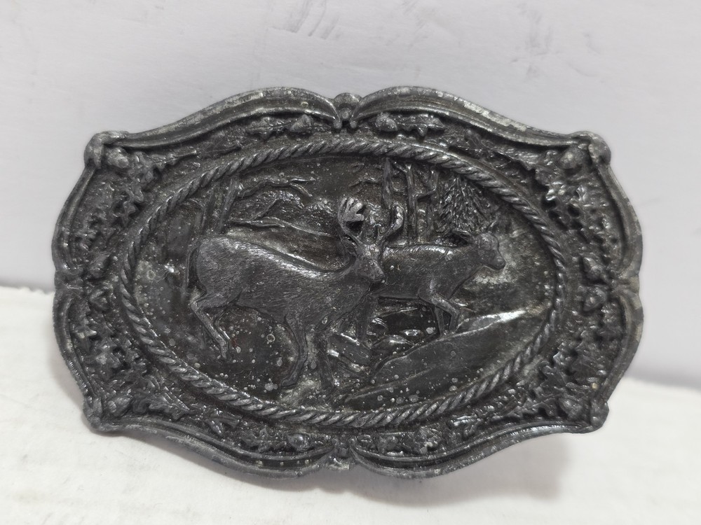 Vintage 1985 Bergamot Brass Works W-150 Deer Stag Hunting Scene Belt Buckle USA