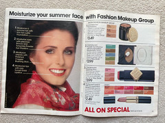 Vintage AVON 1981 SALES CATALOG BROCHURE (Campaign 16) ~ Large Format/ No Label